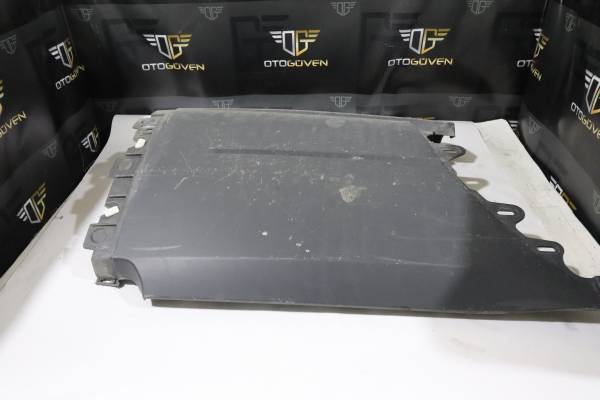 FORD TRANSİT 430 ED ÇIKMA PARÇA TRANSİT V363 ARKA DUVAR PLASTİĞİ